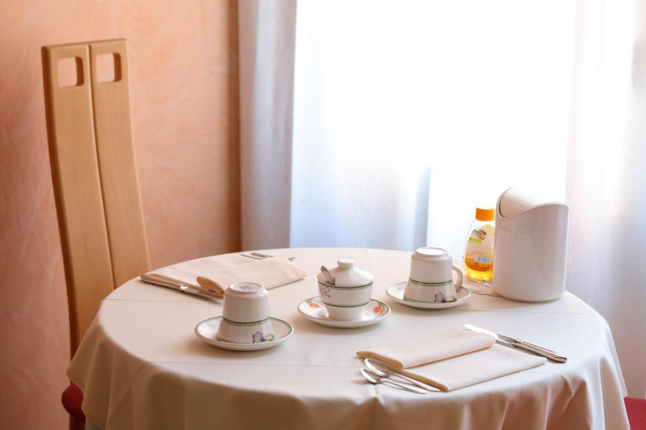 Hotel Conta Taste The Experience П'єве-ді-Соліго Екстер'єр фото