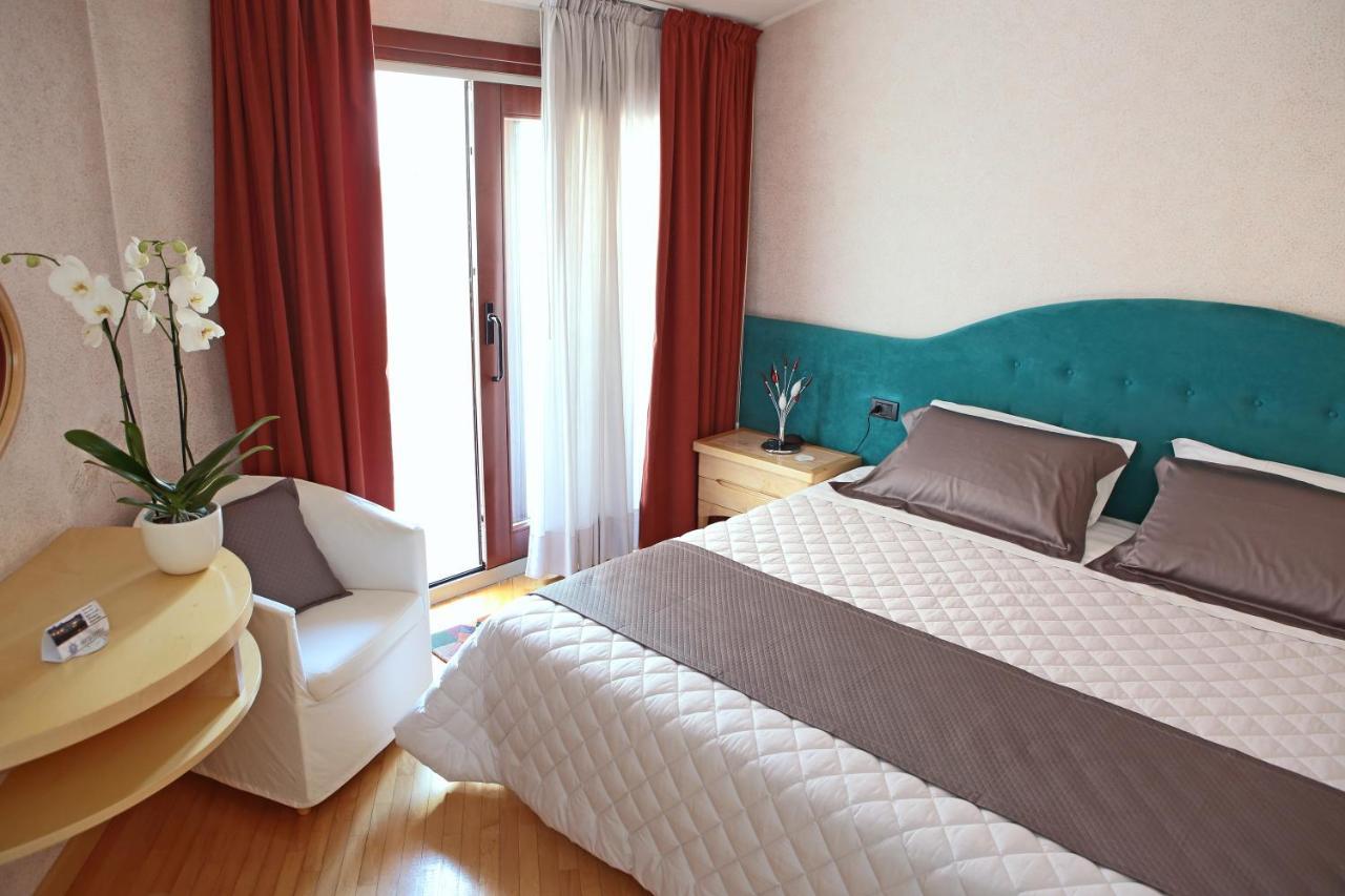 Hotel Conta Taste The Experience П'єве-ді-Соліго Екстер'єр фото