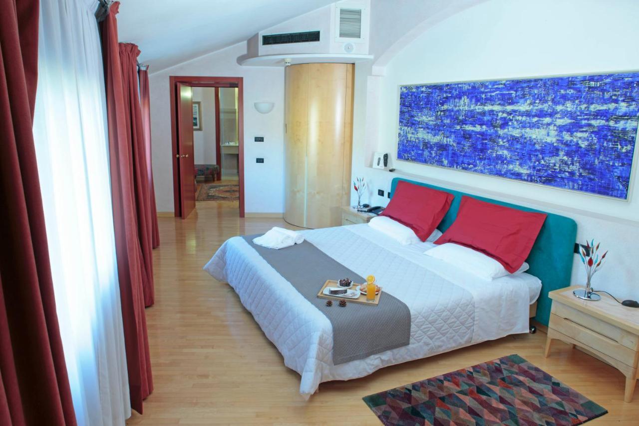 Hotel Conta Taste The Experience П'єве-ді-Соліго Екстер'єр фото