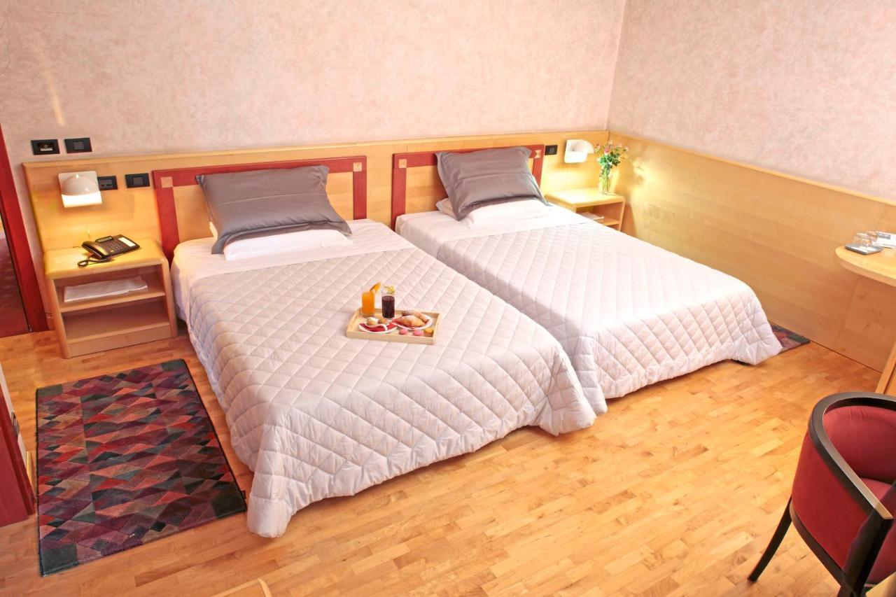 Hotel Conta Taste The Experience П'єве-ді-Соліго Екстер'єр фото