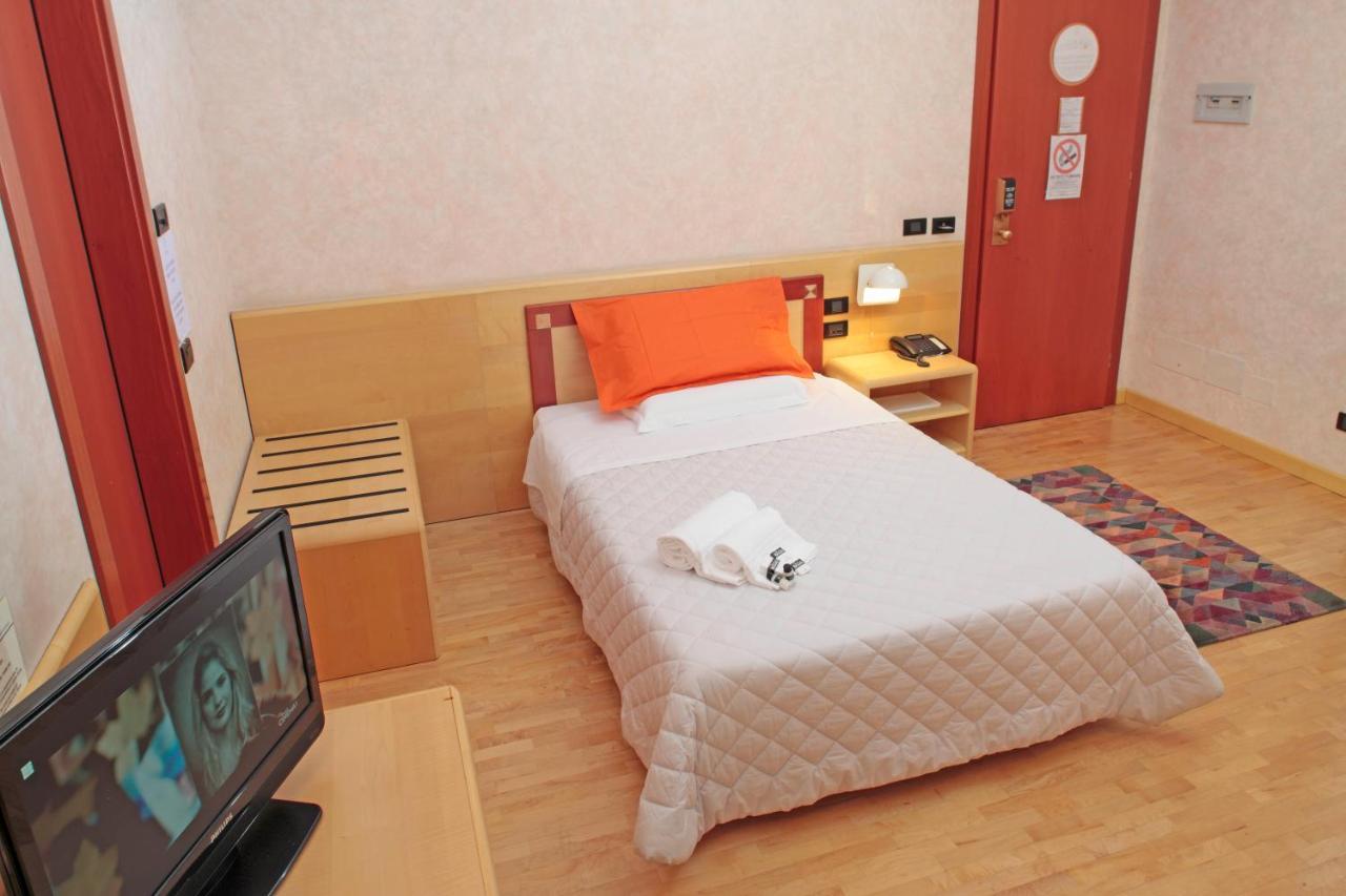 Hotel Conta Taste The Experience П'єве-ді-Соліго Екстер'єр фото