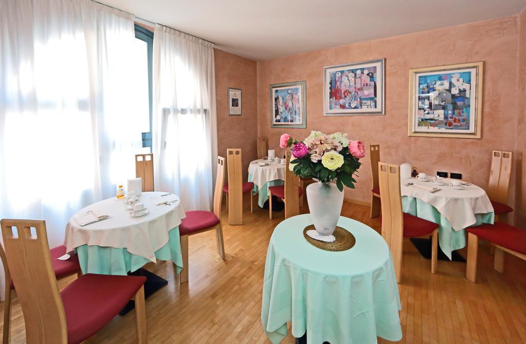 Hotel Conta Taste The Experience П'єве-ді-Соліго Екстер'єр фото